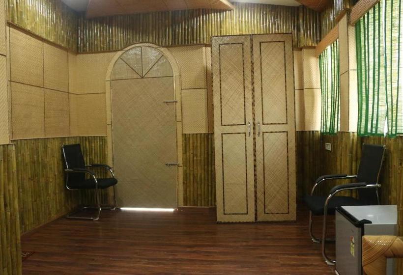 בית מלון כפרי Himalaya