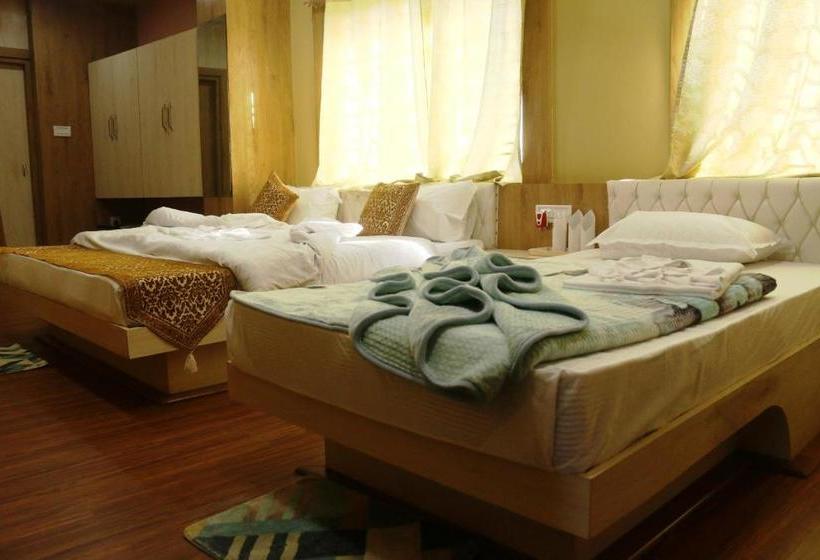 בית מלון כפרי Himalaya