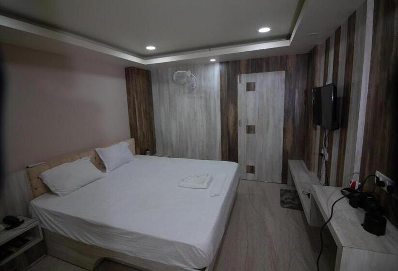 בית מלון כפרי Himalaya