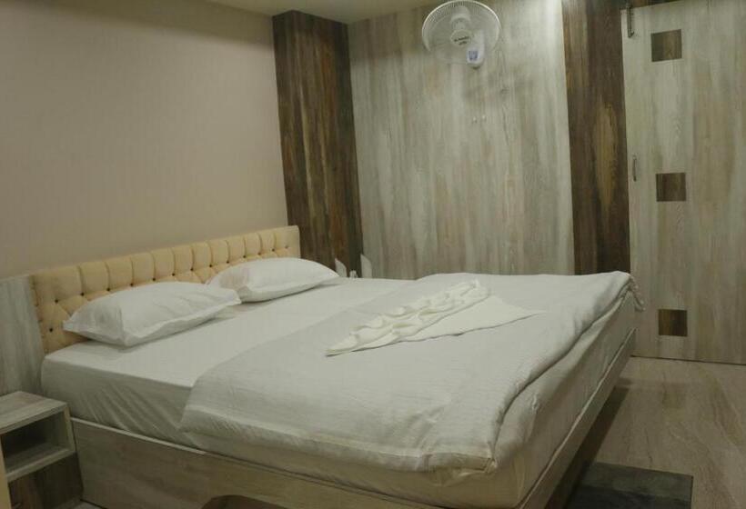 בית מלון כפרי Himalaya