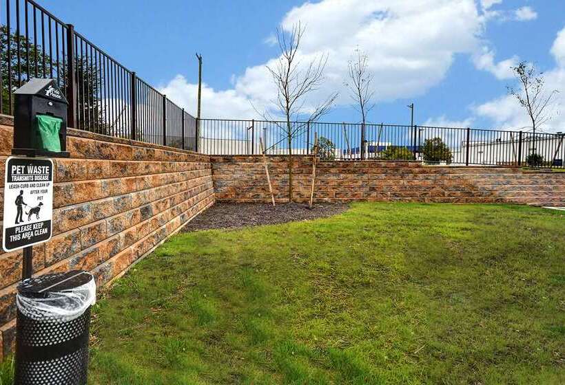 فندق Home2 Suites By Hilton East Hanover