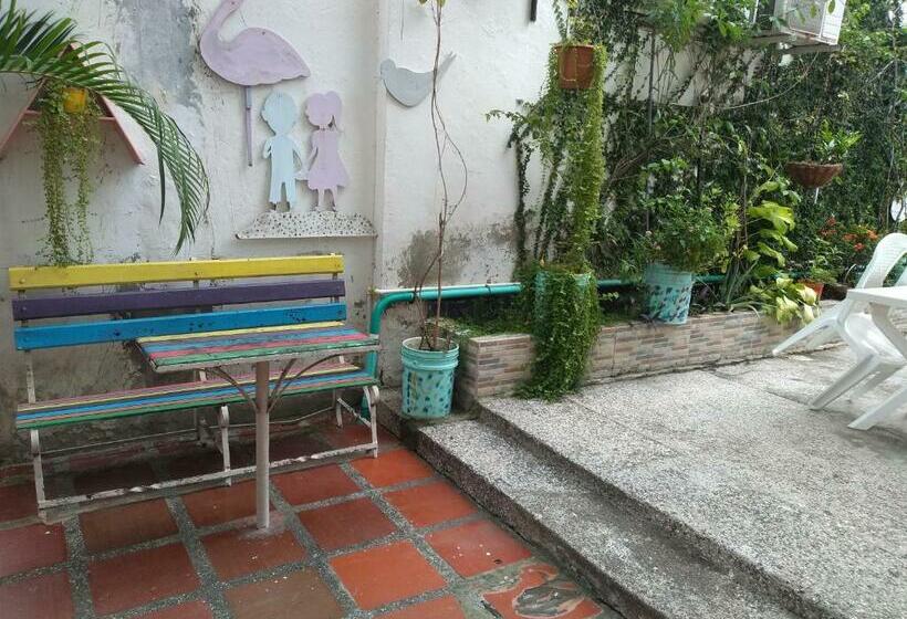 ホテル House Marfito Airport