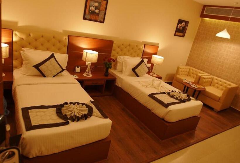 בית מלון כפרי Nesma Palace