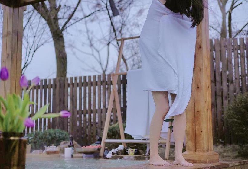 Отель Ninghai Laiye Of Banmaresorts