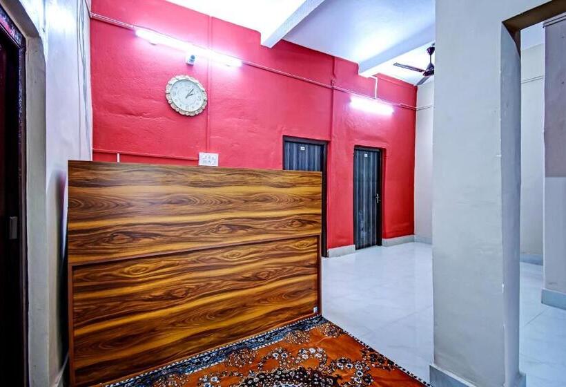 فندق Oyo 80299 The Bougain Villa