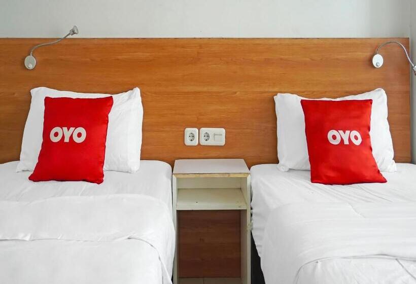 Отель Oyo 90391 Gkitroom