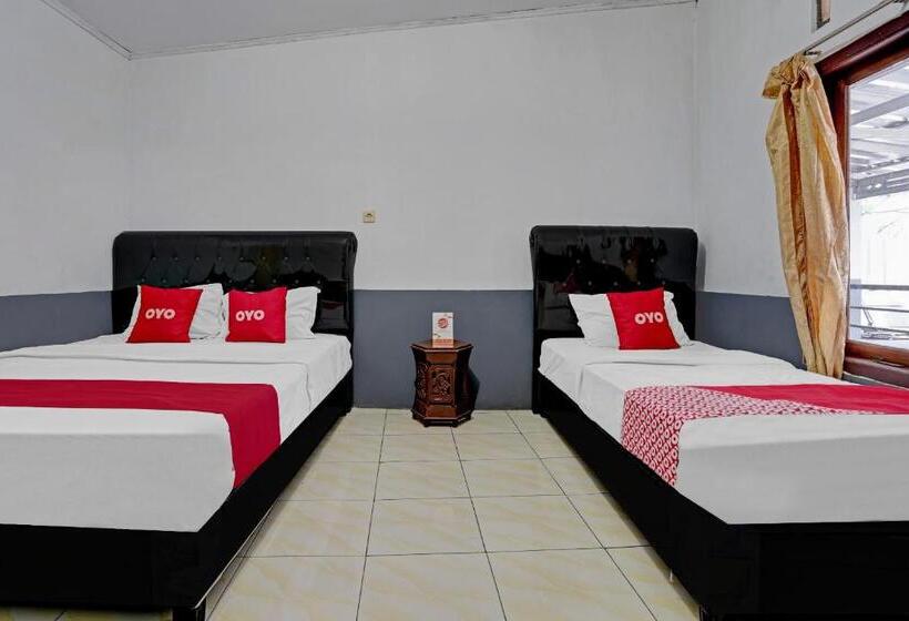 酒店 Oyo 90405 Penginapan Sasti Kuningan