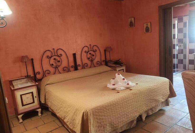 فندق Posada Restaurante Fuenteplateada