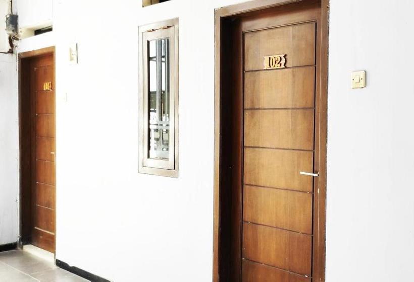 ホテル Rosa Pavilion Syariah Redpartner