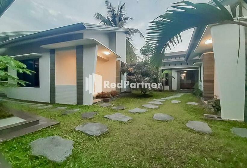 호텔 Selaras Prima Guest House Redpartner