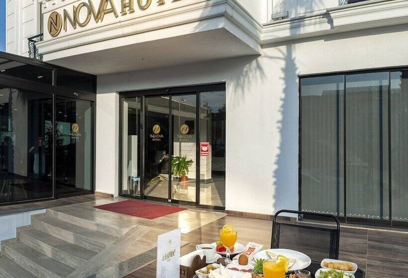 هتل The Nova