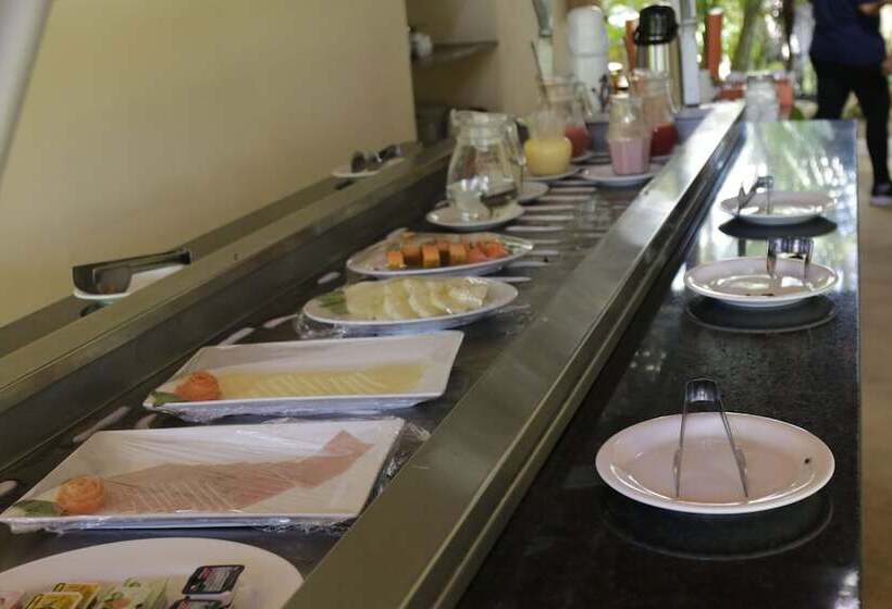 فندق Villa Roma Beach Cumbuco