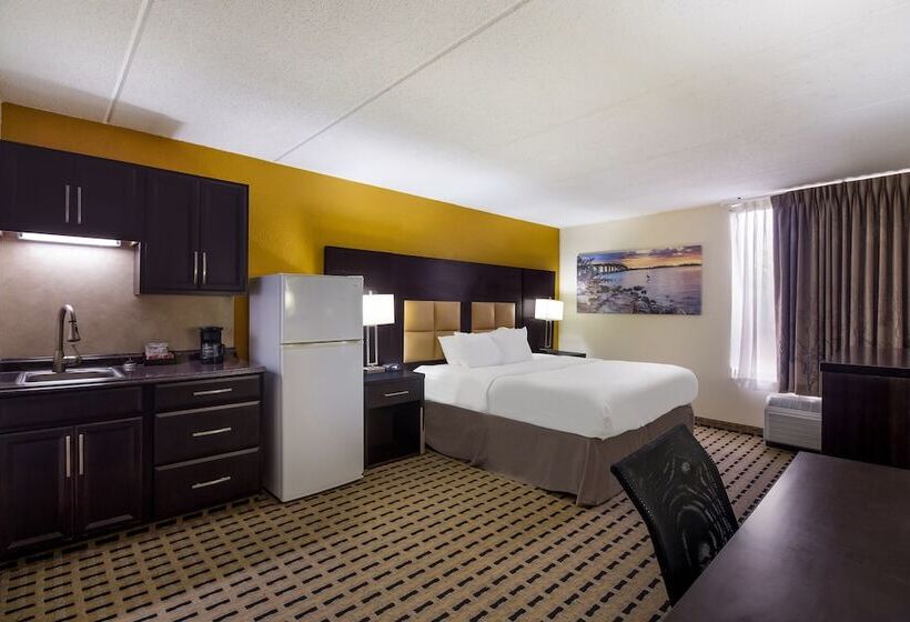 モーテル Clarion Pointe Lake Jackson   Clute