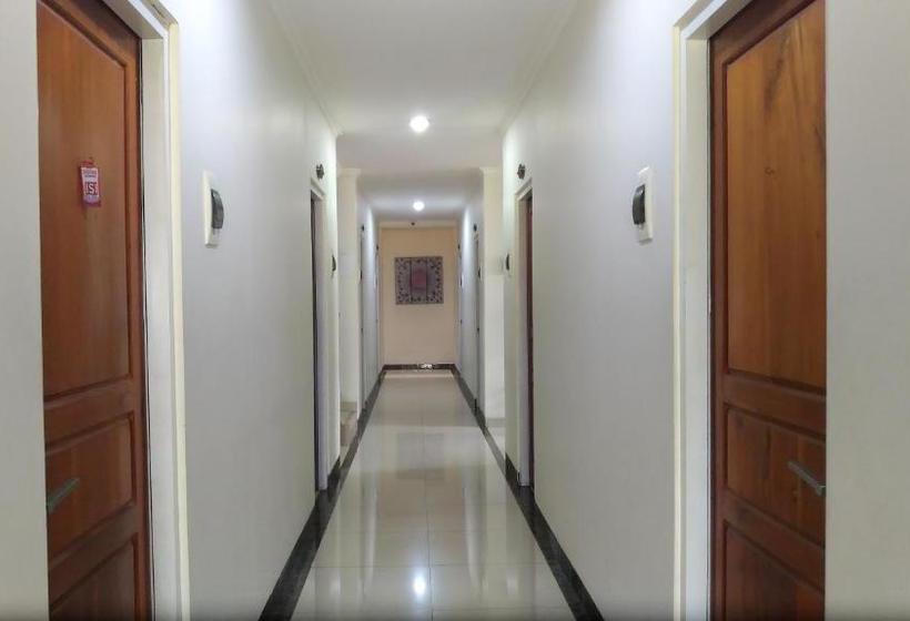 ペンション Doesnami Guesthouse Syariah