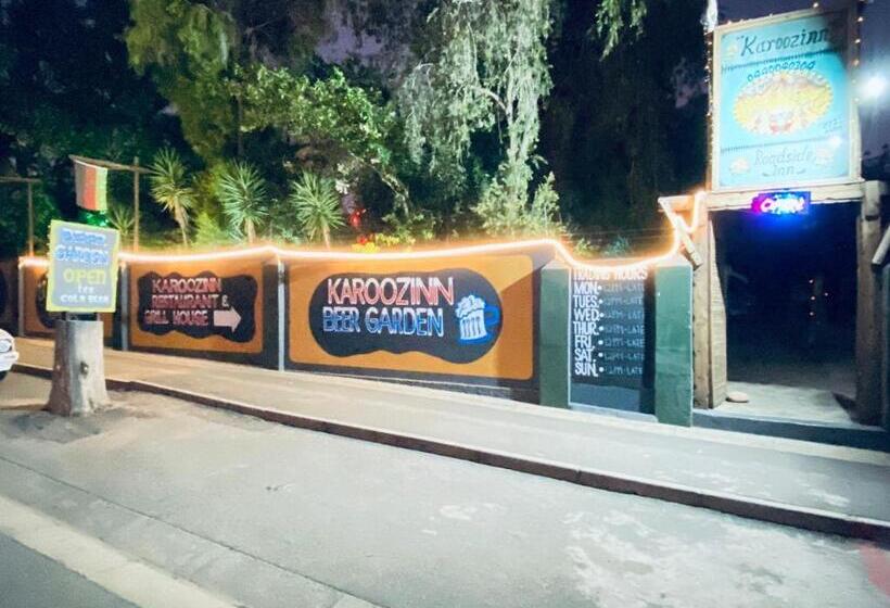 پانسیون Karoozin Village