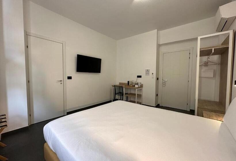 פנסיון Ng Guest House Il Gallura