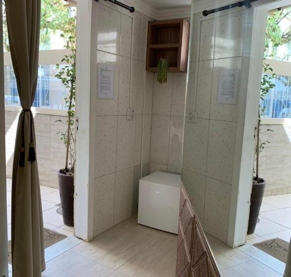 ペンション Pousada Balneário Camboriú