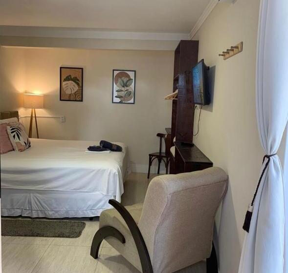 ペンション Pousada Balneário Camboriú