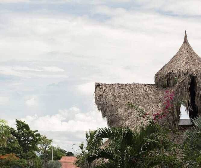 בית מלון כפרי Resort Marianza