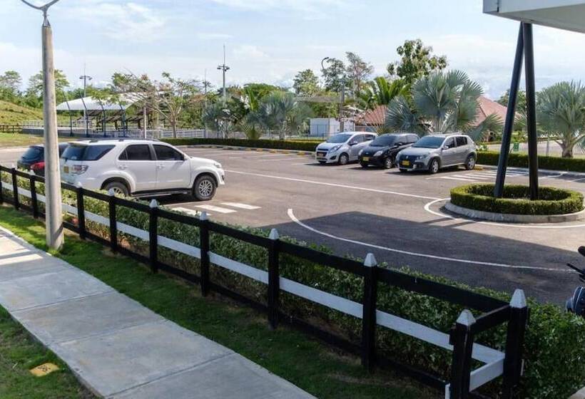 בית מלון כפרי Resort Marianza