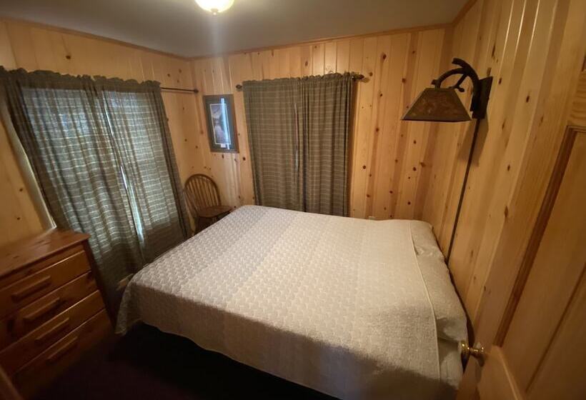 Riverside Point Resort