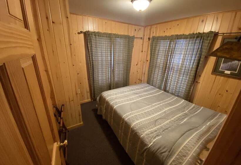 Riverside Point Resort