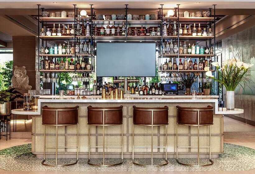 The Ray Hotel Delray Beach, Curio Collection By Hilton