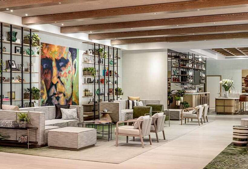 The Ray Hotel Delray Beach, Curio Collection By Hilton
