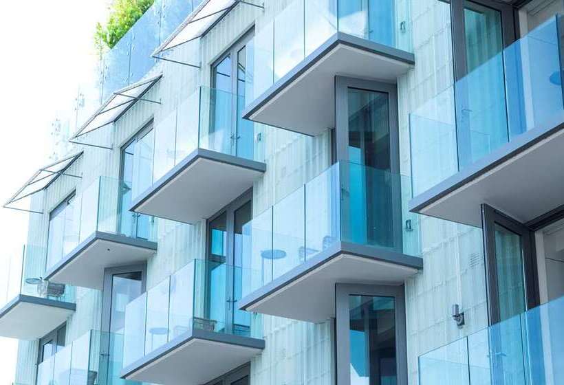 The Ray Hotel Delray Beach, Curio Collection By Hilton