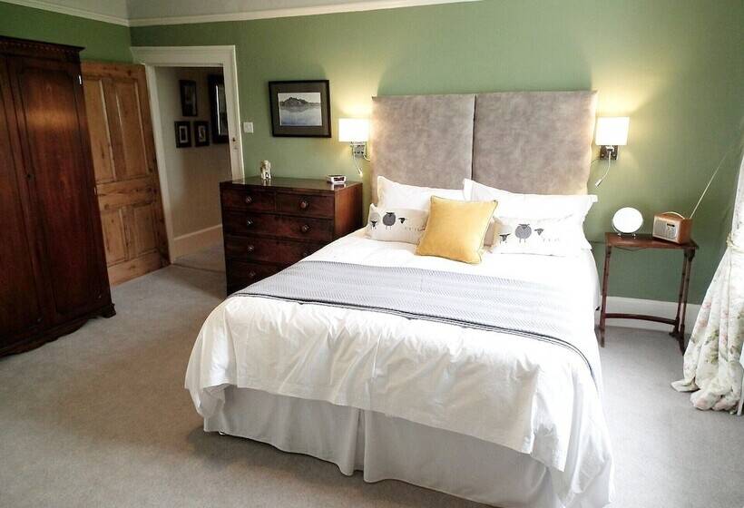 Upper Buckton B&b