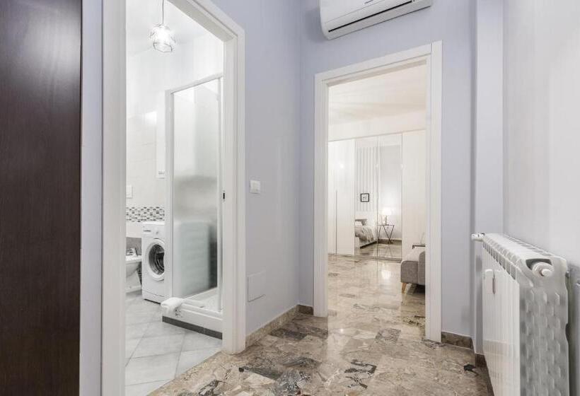 4 Star Bologna Train Station Self Check In