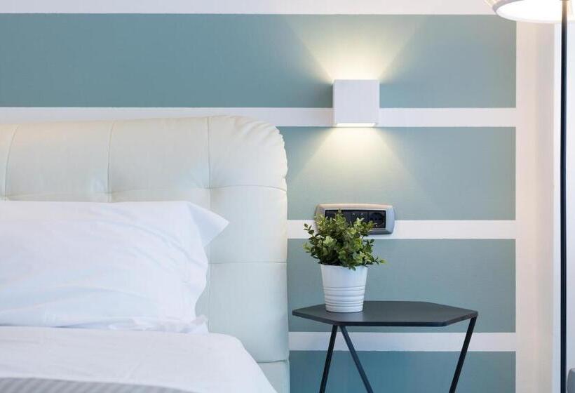 4 Star Bologna Train Station Self Check In