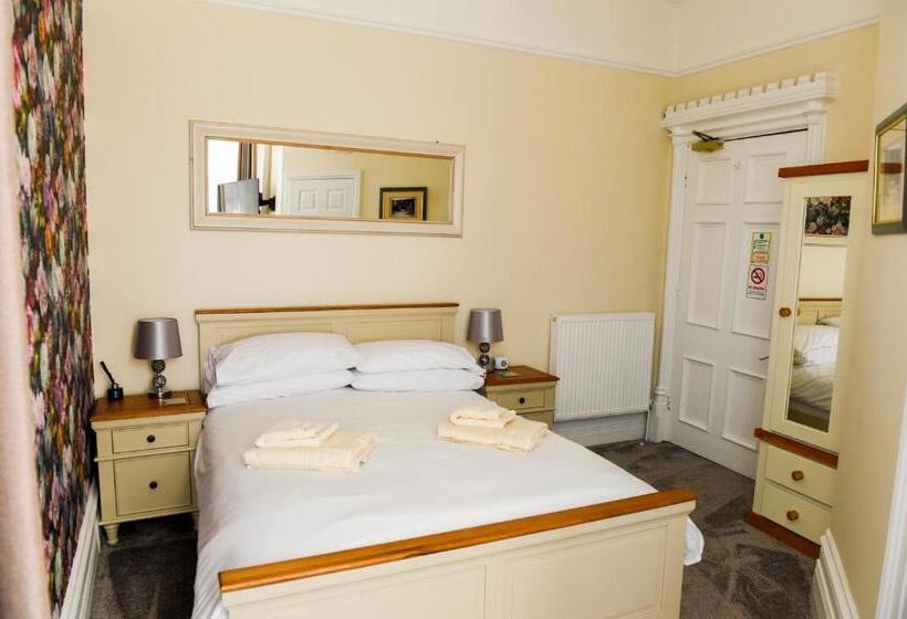 مبيت وإفطار Hillcrest Whitby