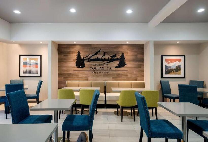 호텔 Best Western Colfax