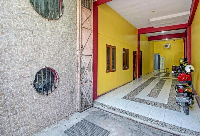 فندق Capital O 91690 Moza Guest House