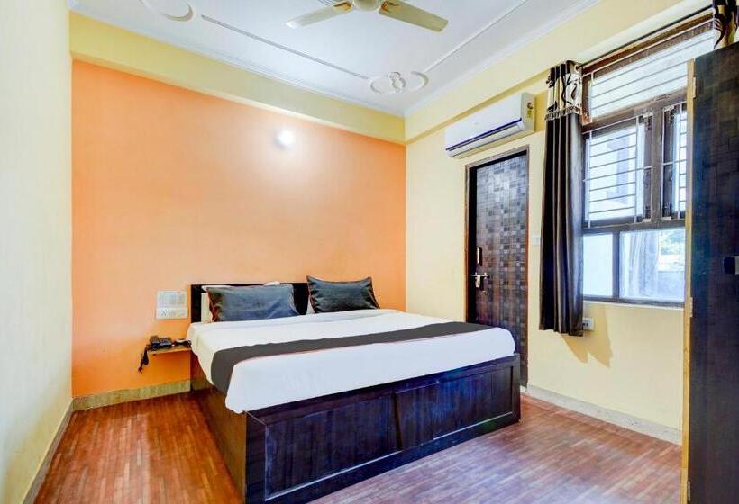 Отель Collection O Welcome Regency