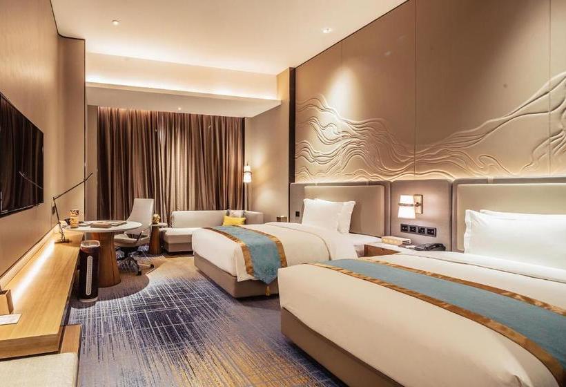 Отель Sunshine Plaza Taiyuan Downtown