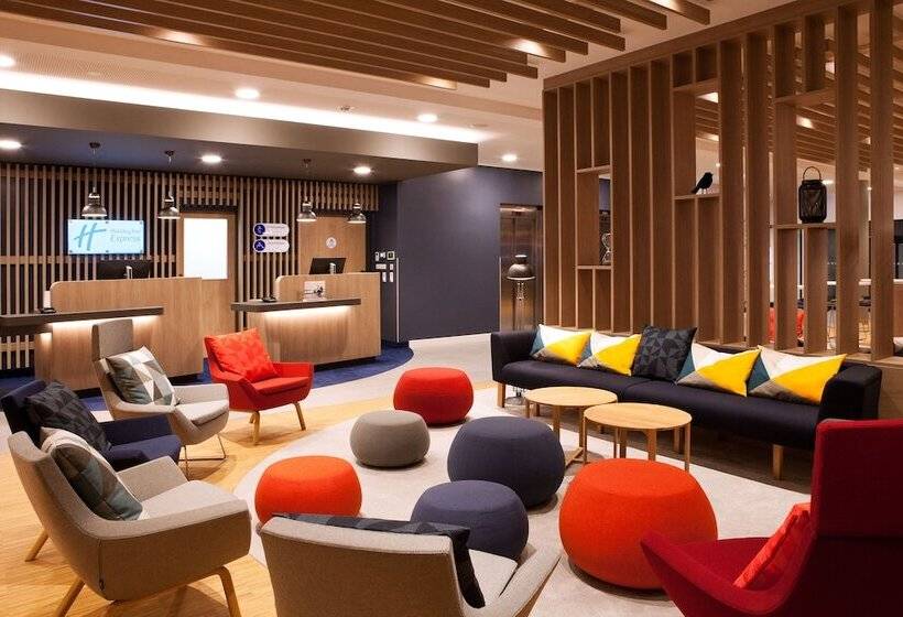 ホテル Holiday Inn Express   Offenburg, An Ihg