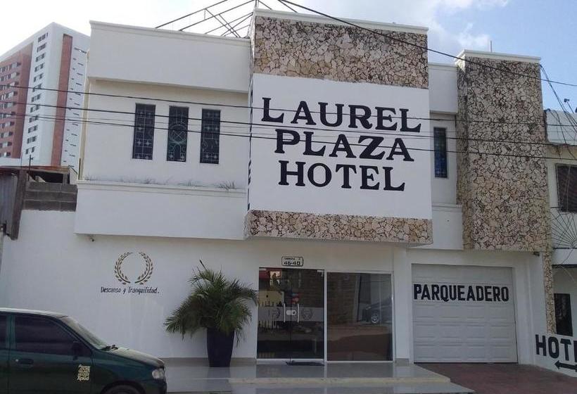 Отель Laurel Plaza 46