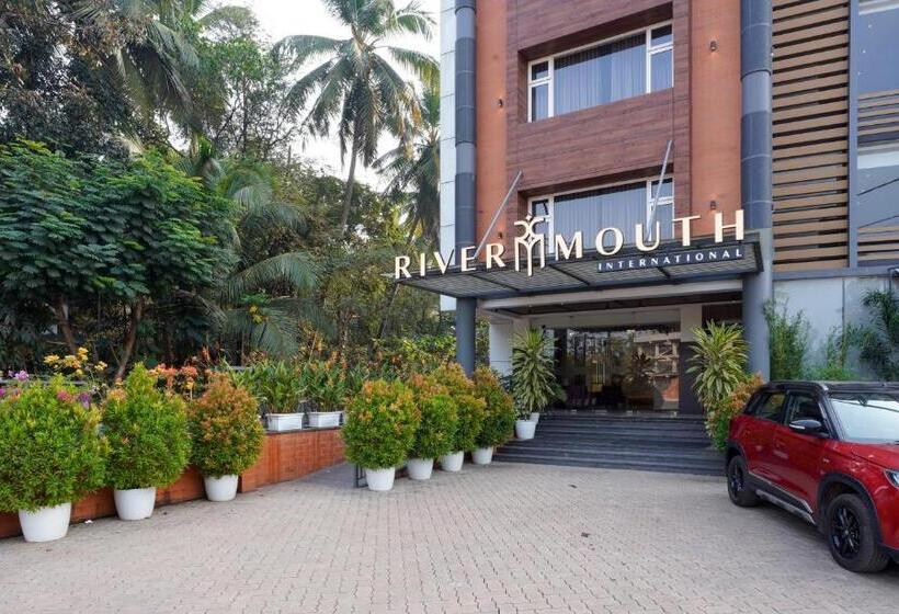 호텔 Nexstay River Mouth International