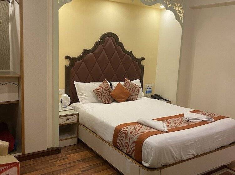 호텔 Omega Residency