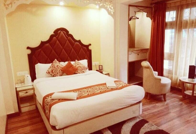 호텔 Omega Residency