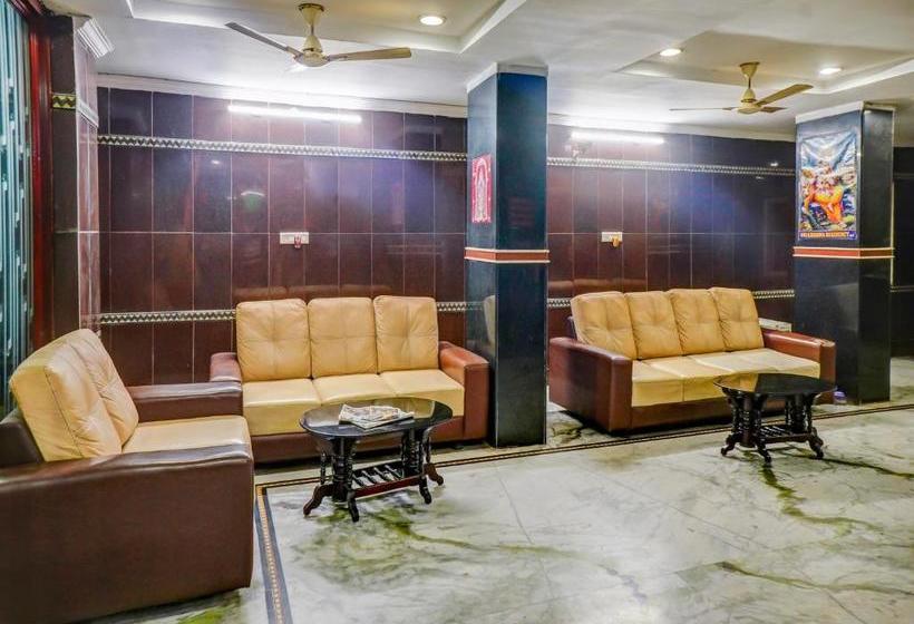 호텔 Oyo 80253 Sri Krishna Residency