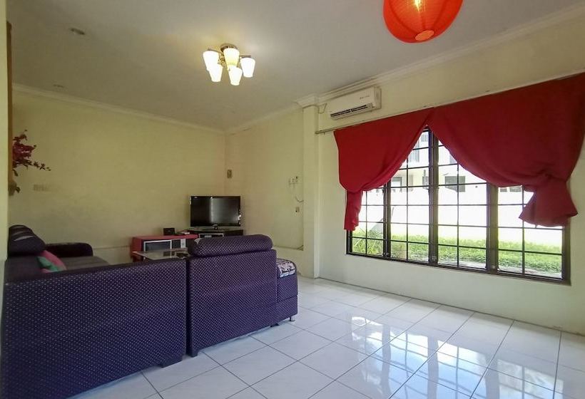 فندق Oyo 90241 Villa Home Sibu