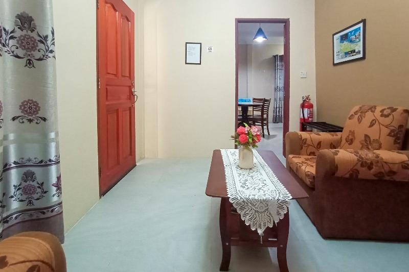 فندق Oyo 90247 Homestay Canada Hill