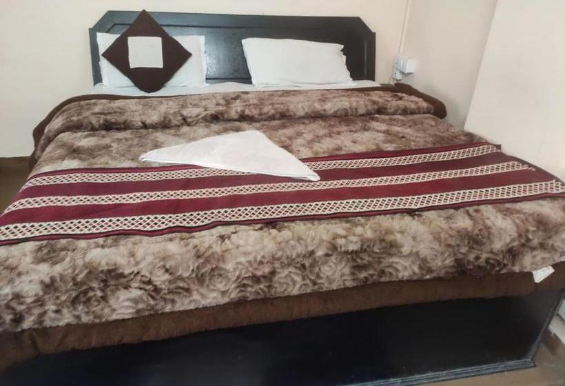 Hotel Trinetara By Sonachi