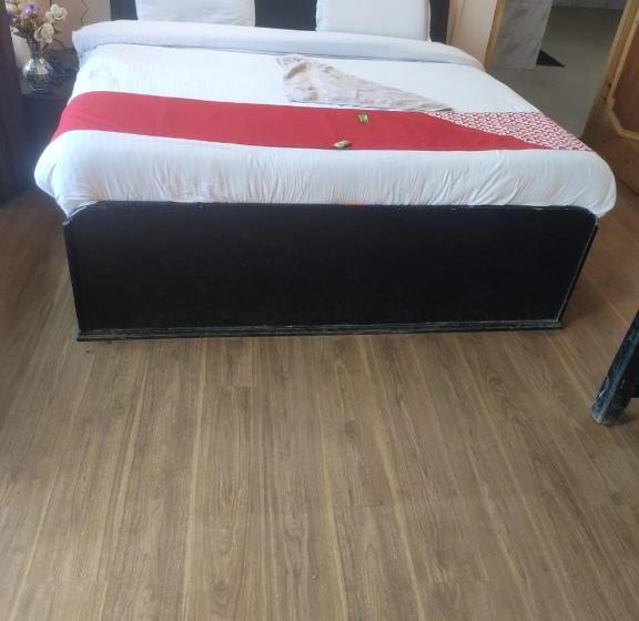 Hotel Trinetara By Sonachi