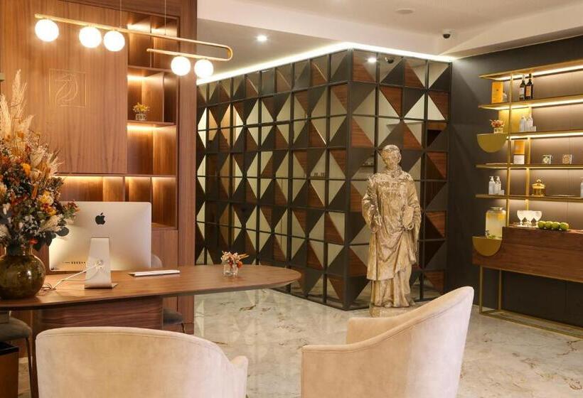 هتل Vincci Alfama 4*