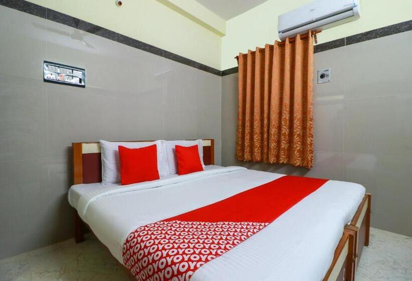 فندق Spot On Raja Lodge