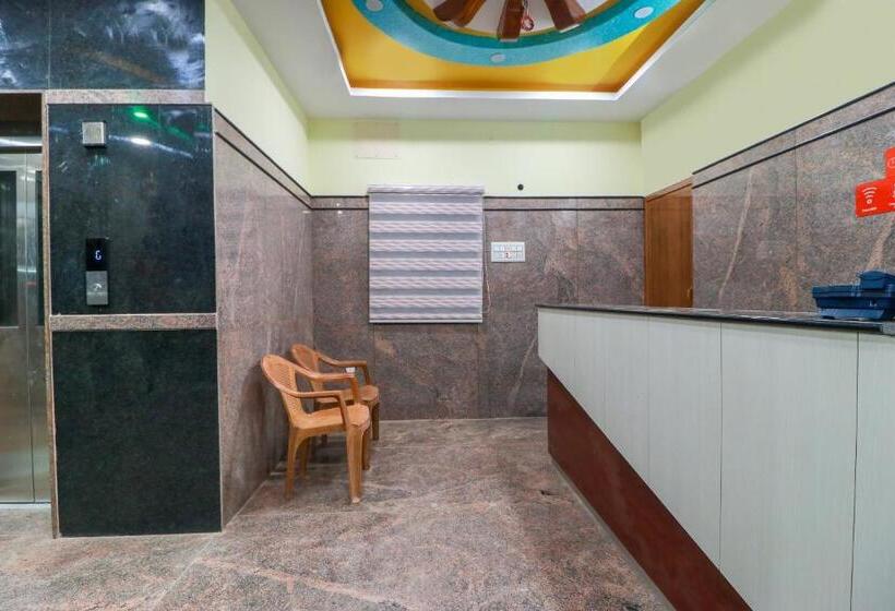 בית מלון כפרי Spot On Raja Lodge